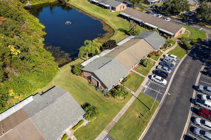 Image No.25-3 Bed Townhouse for sale