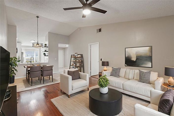 Image No.7-3 Bed Townhouse for sale