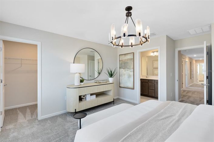 Image No.19-4 Bed Townhouse for sale