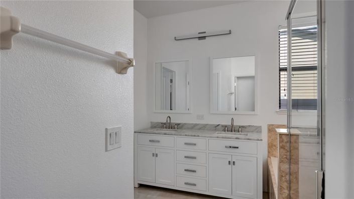 Image No.15-Propriété de 3 chambres à vendre à Kissimmee