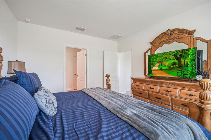 Image No.15-4 Bed Property for sale