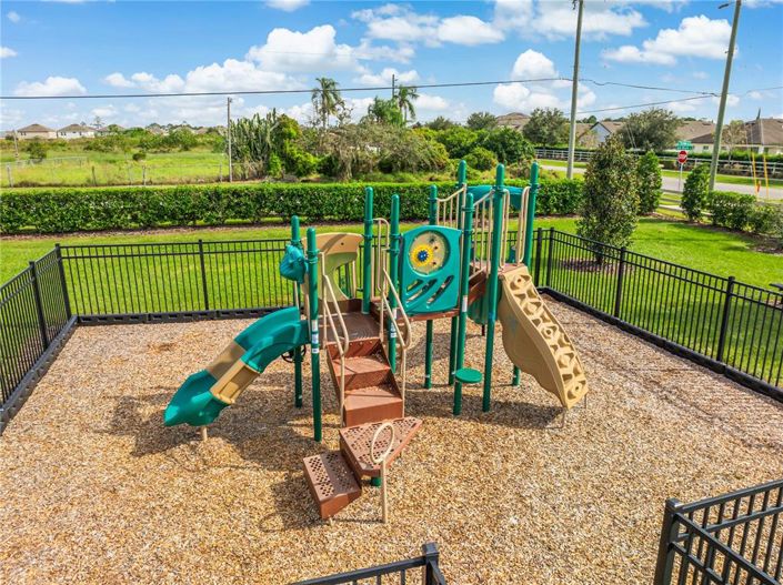 Image No.30-4 Bed Property for sale