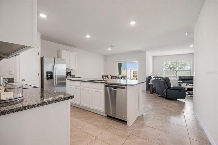 Image No.8-4 Bed Property for sale