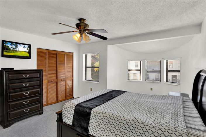 Image No.14-2 Bed Townhouse for sale