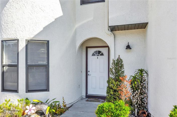 Image No.2-2 Bed Townhouse for sale