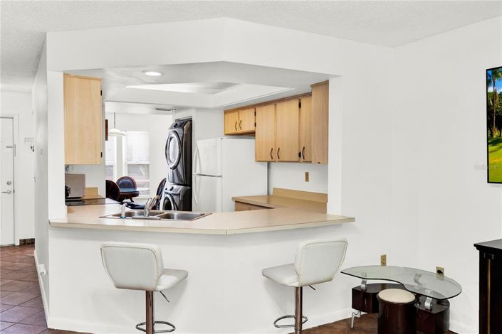 Image No.4-2 Bed Townhouse for sale