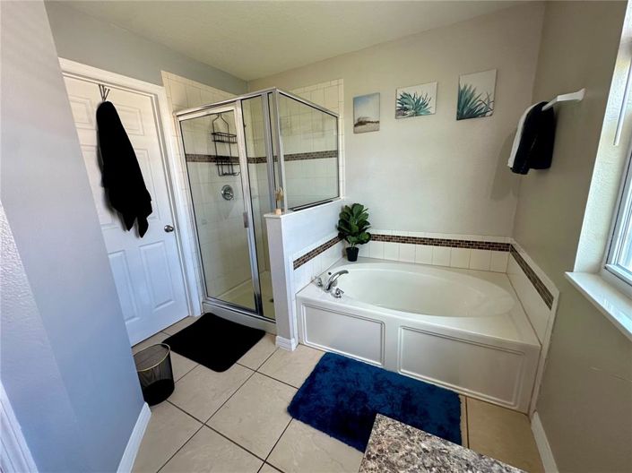 Image No.48-4 Bed Property for sale