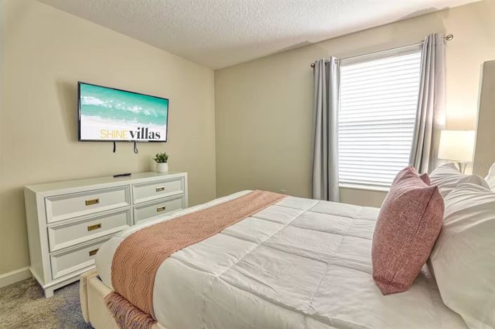 Image No.22-7 Bed Property for sale