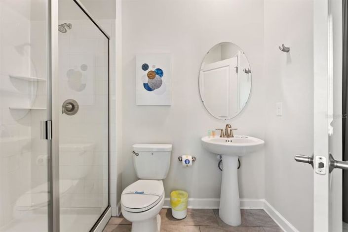 Image No.37-7 Bed Property for sale