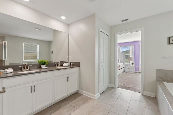 Image No.53-7 Bed House for sale