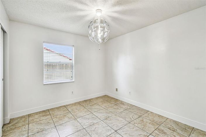 Image No.11-3 Bed Property for sale