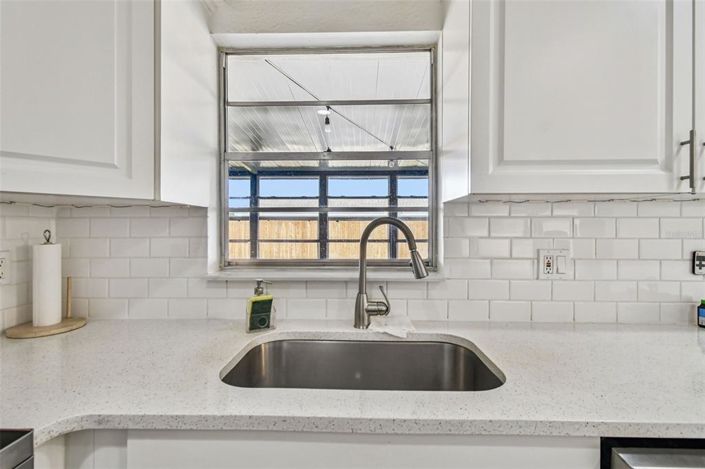 Image No.14-3 Bed Property for sale