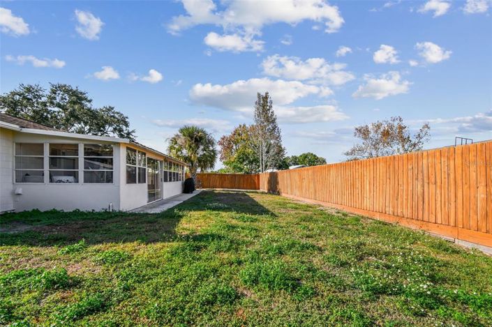 Image No.25-3 Bed Property for sale