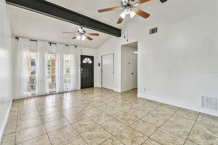 Image No.8-3 Bed Property for sale