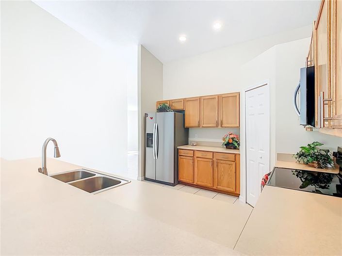 Image No.20-3 Bed House for sale