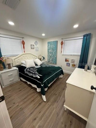 Image No.10-4 Bed Property for sale