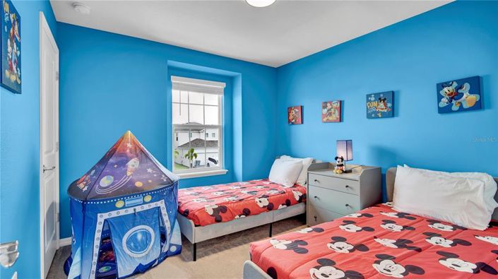 Image No.26-5 Bed Townhouse for sale