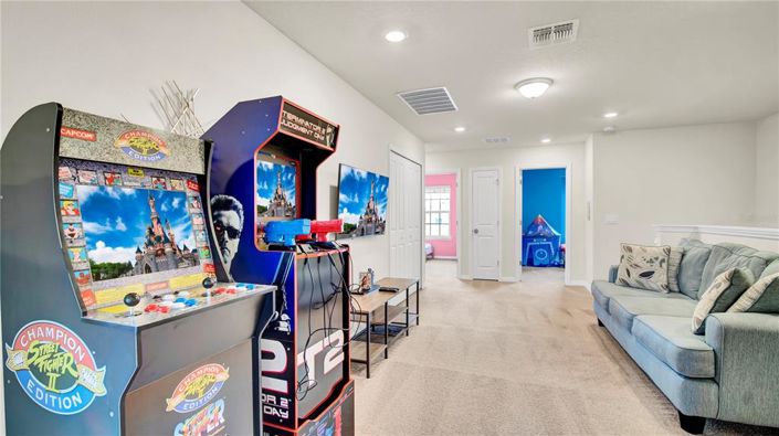 Image No.27-5 Bed Townhouse for sale