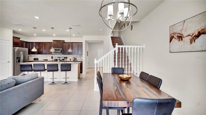 Image No.29-5 Bed Townhouse for sale