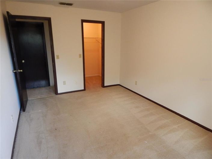 Image No.13-2 Bed Property for sale