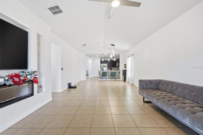 Image No.19-Propriété de 4 chambres à vendre à Kissimmee