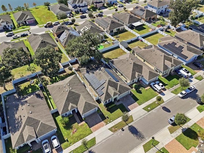 Image No.5-Propriété de 4 chambres à vendre à Kissimmee