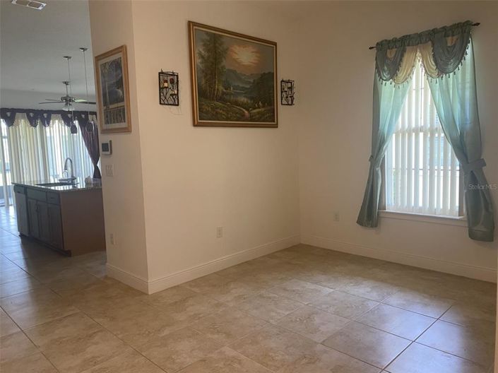 Image No.11-2 Bed Property for sale