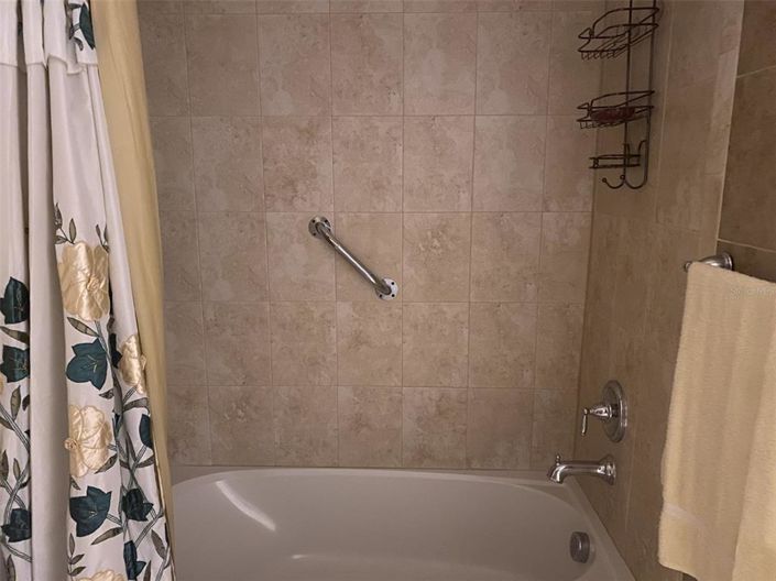 Image No.26-2 Bed Property for sale