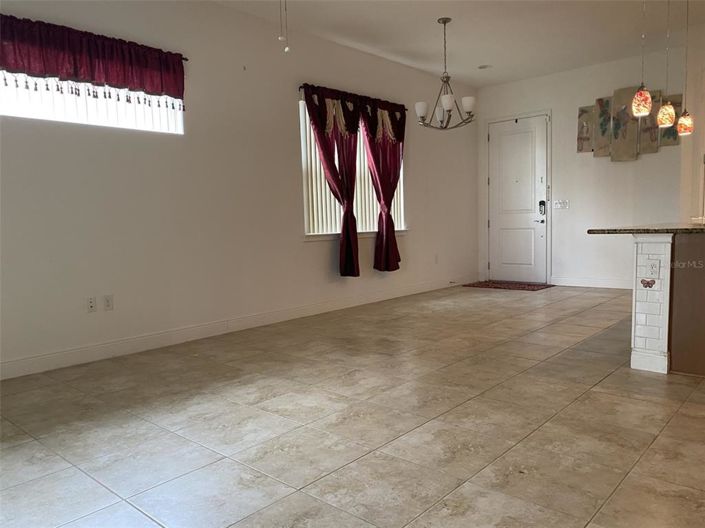 Image No.4-2 Bed Property for sale