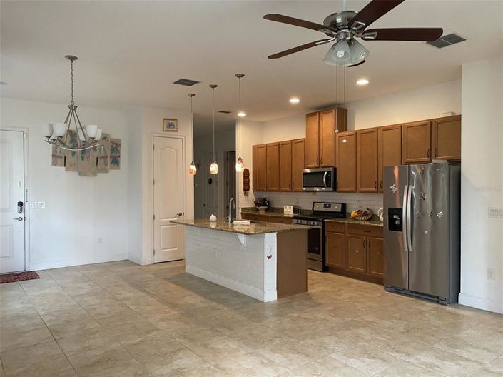 Image No.7-2 Bed Property for sale