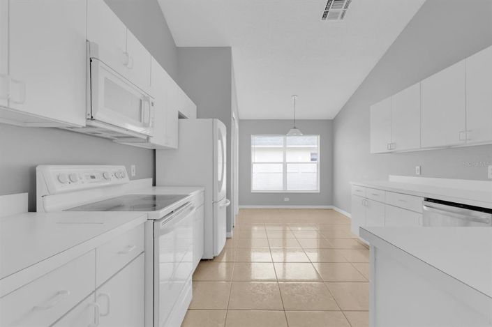 Image No.19-4 Bed Property for sale