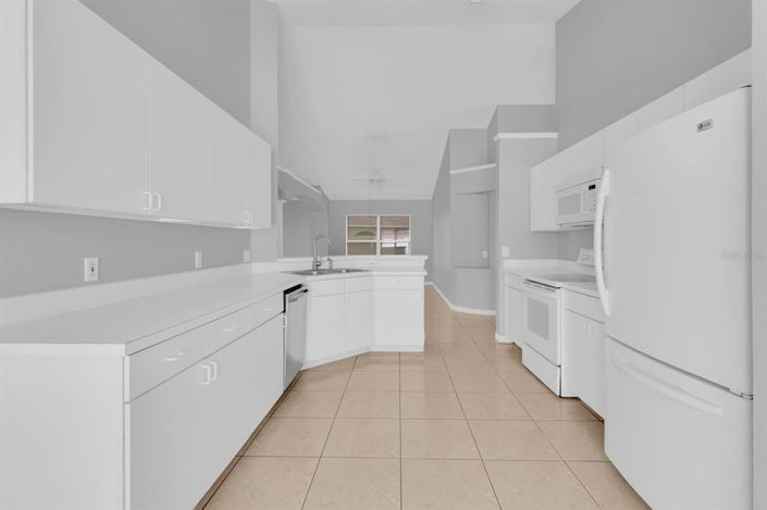 Image No.20-4 Bed Property for sale