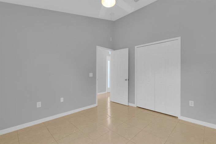 Image No.23-4 Bed Property for sale