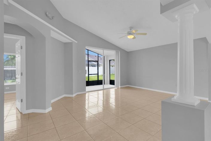 Image No.30-4 Bed Property for sale