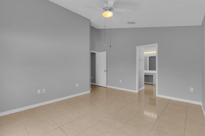 Image No.31-4 Bed Property for sale