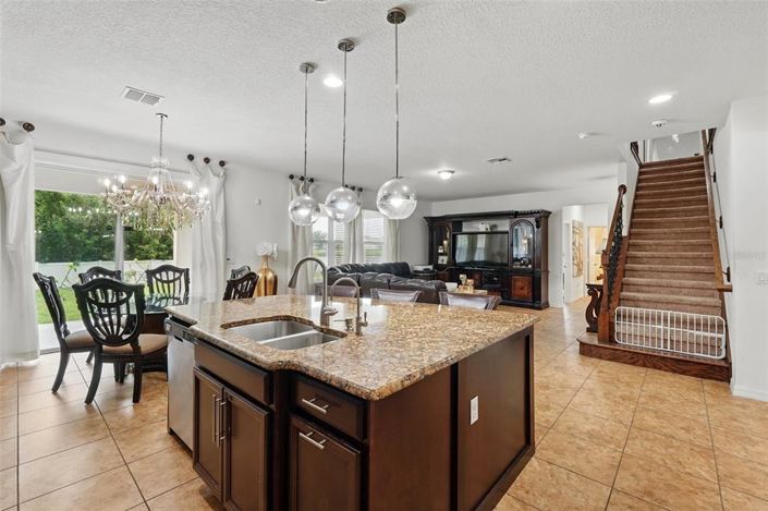 Image No.21-Propriété de 5 chambres à vendre à Kissimmee