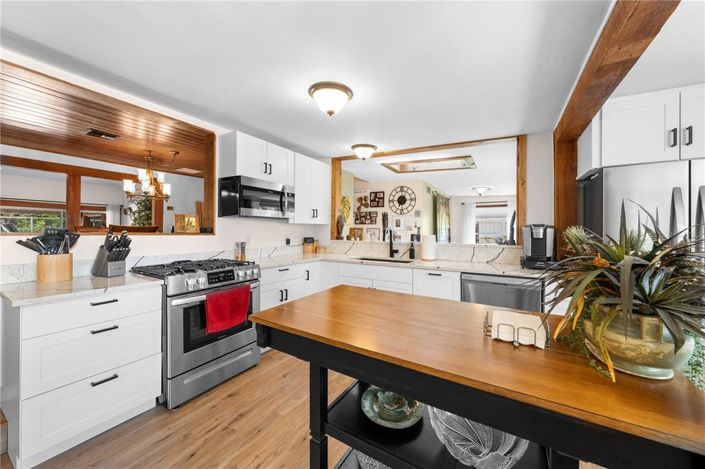 Image No.27-4 Bed House for sale