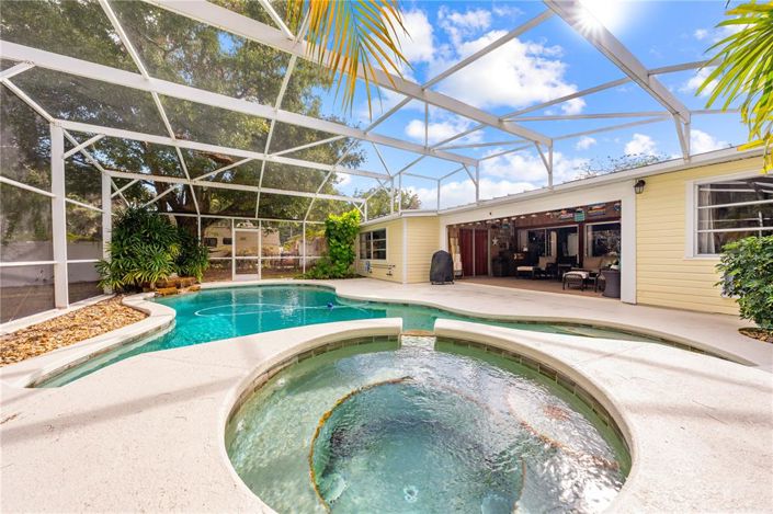 Image No.5-4 Bed House for sale