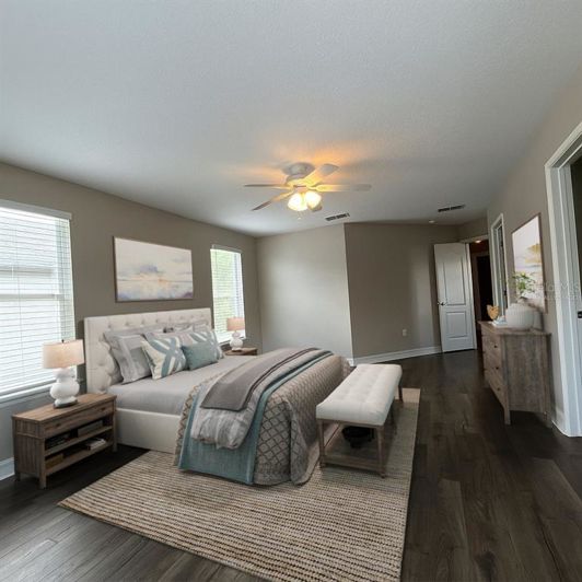 Image No.12-4 Bed Property for sale