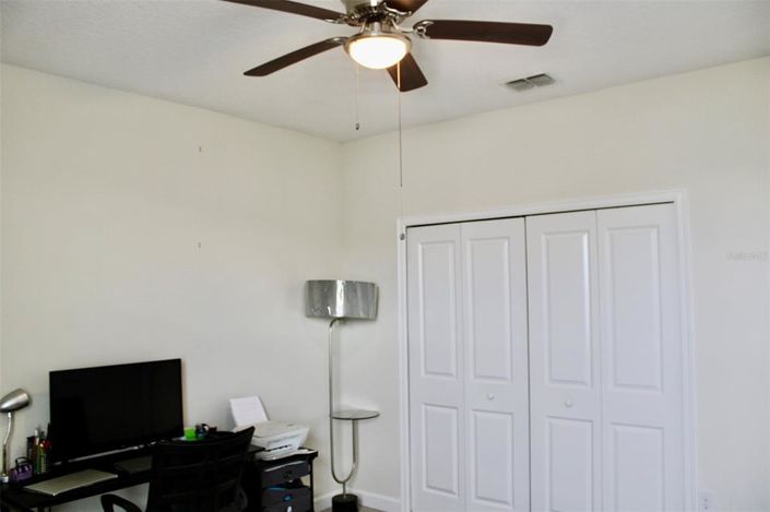 Image No.18-3 Bed Townhouse for sale