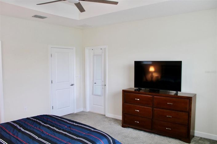 Image No.24-3 Bed Townhouse for sale