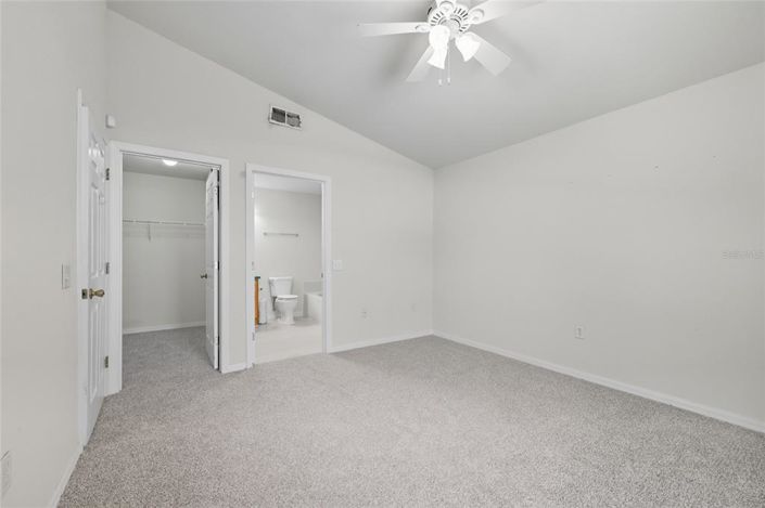 Image No.17-4 Bed Property for sale