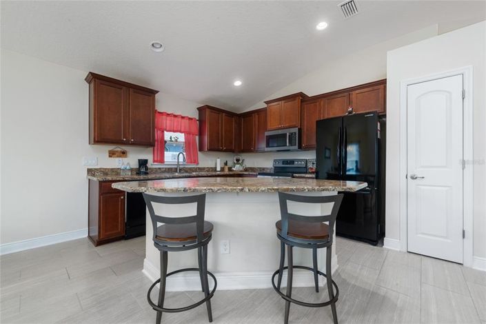 Image No.11-3 Bed Property for sale