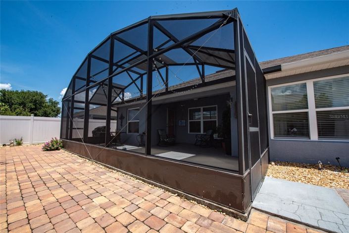 Image No.24-3 Bed Property for sale