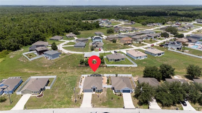 Image No.28-3 Bed Property for sale