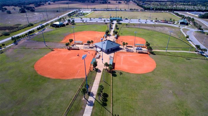 Image No.43-3 Bed Property for sale