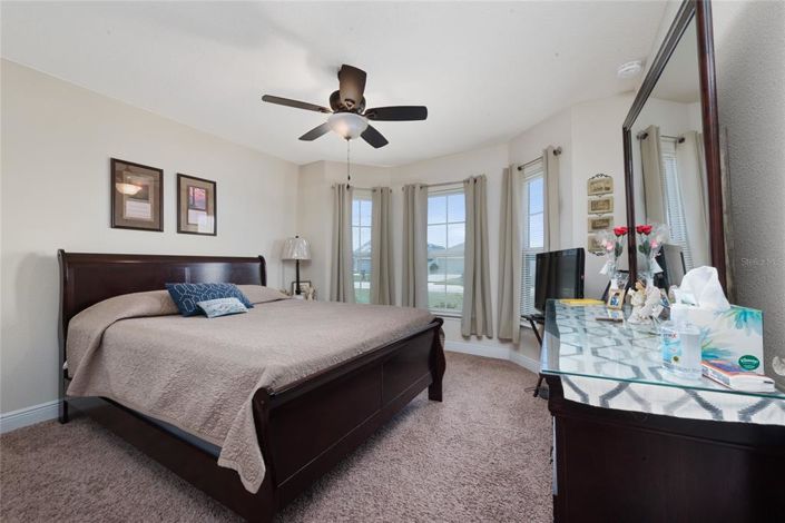 Image No.5-3 Bed Property for sale