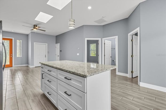 Image No.5-Propriété de 3 chambres à vendre à Kissimmee