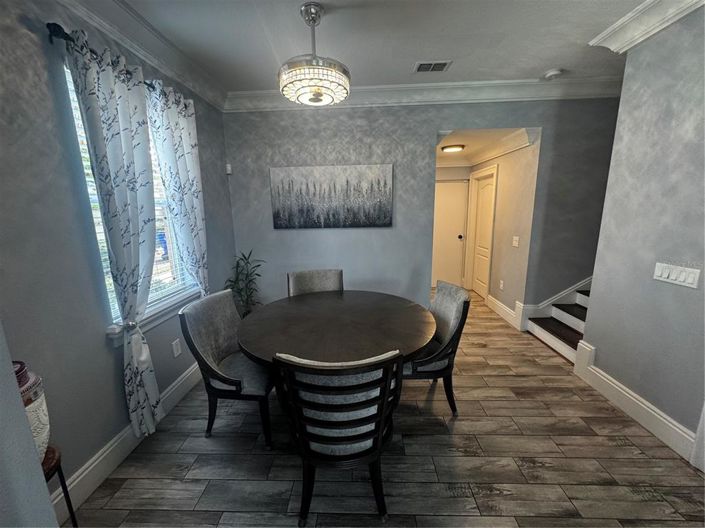 Image No.7-3 Bed Townhouse for sale