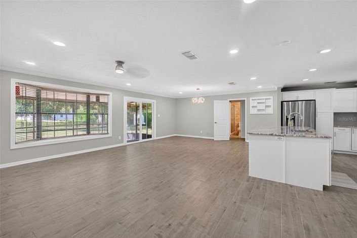 Image No.20-3 Bed House for sale